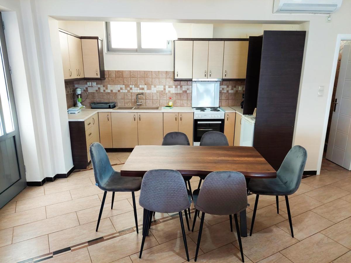 Golden Sunrise Apartman Gíthio Kültér fotó